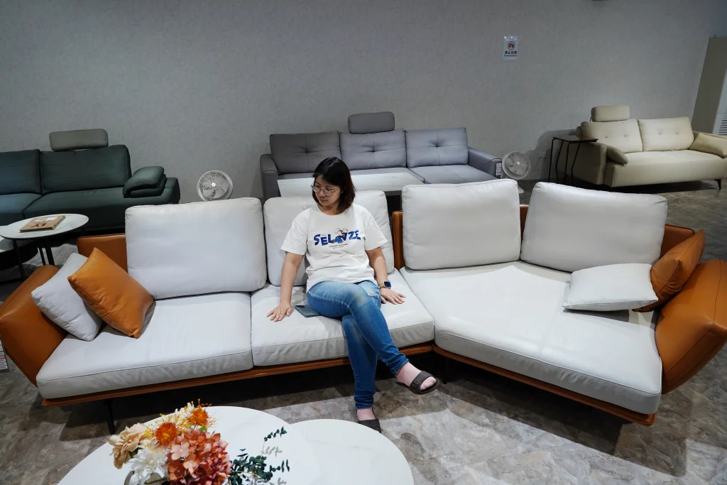 沙發先生家居,沙發先生家居 台中體驗館,台中沙發推薦,台中家具推薦,西屯沙發推薦,西屯家具推薦,台中西屯沙發哪裡買,台中西屯家具哪裡買,台中量身訂製沙發推薦,台中客製化沙發推薦,台中可體驗沙發店家,台西屯價格透明沙發推薦,台中布沙發,台中皮沙發 沙發先生家居,沙發先生家居 台中體驗館,台中沙發推薦,台中家具推薦,西屯沙發推薦,西屯家具推薦,台中西屯沙發哪裡買,台中西屯家具哪裡買,台中量身訂製沙發推薦,台中客製化沙發推薦,台中可體驗沙發店家,台西屯價格透明沙發推薦,台中布沙發,台中皮沙發