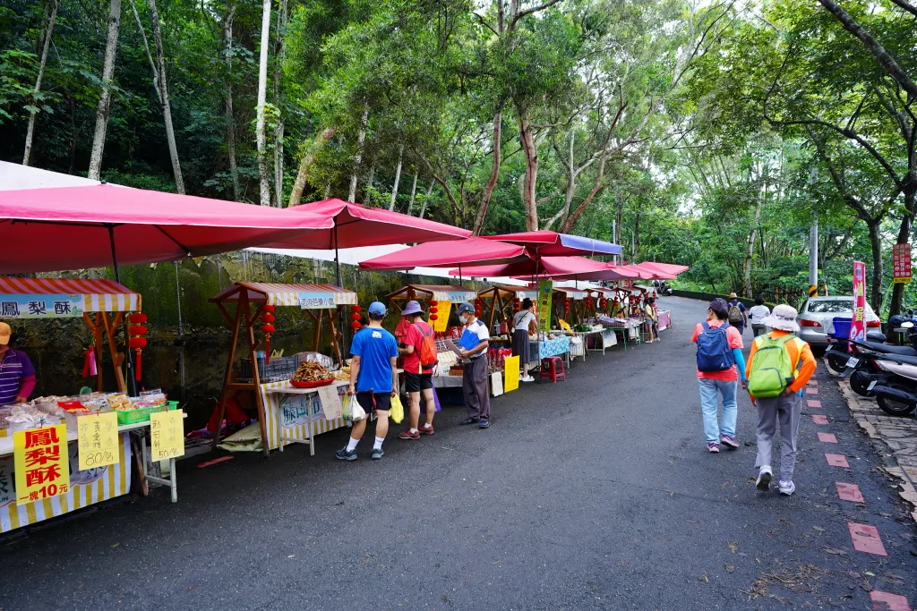 藤山步道,藤山步道評價,藤山步道 蛋黃酥,藤山步道 米香伯蛋黃酥,藤山步道 美食推薦,米香伯蛋黃酥-101米香 藤山步道,藤山步道評價,藤山步道 蛋黃酥,藤山步道 米香伯蛋黃酥,藤山步道 美食推薦,米香伯蛋黃酥-101米香