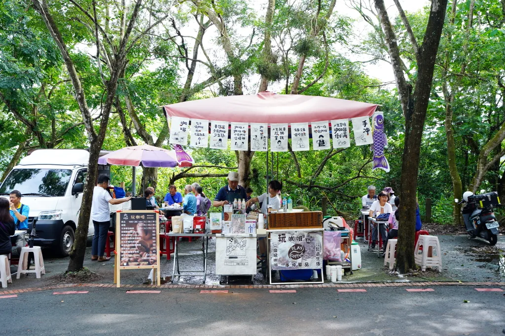 藤山步道,藤山步道評價,藤山步道 蛋黃酥,藤山步道 米香伯蛋黃酥,藤山步道 美食推薦,米香伯蛋黃酥-101米香 藤山步道,藤山步道評價,藤山步道 蛋黃酥,藤山步道 米香伯蛋黃酥,藤山步道 美食推薦,米香伯蛋黃酥-101米香