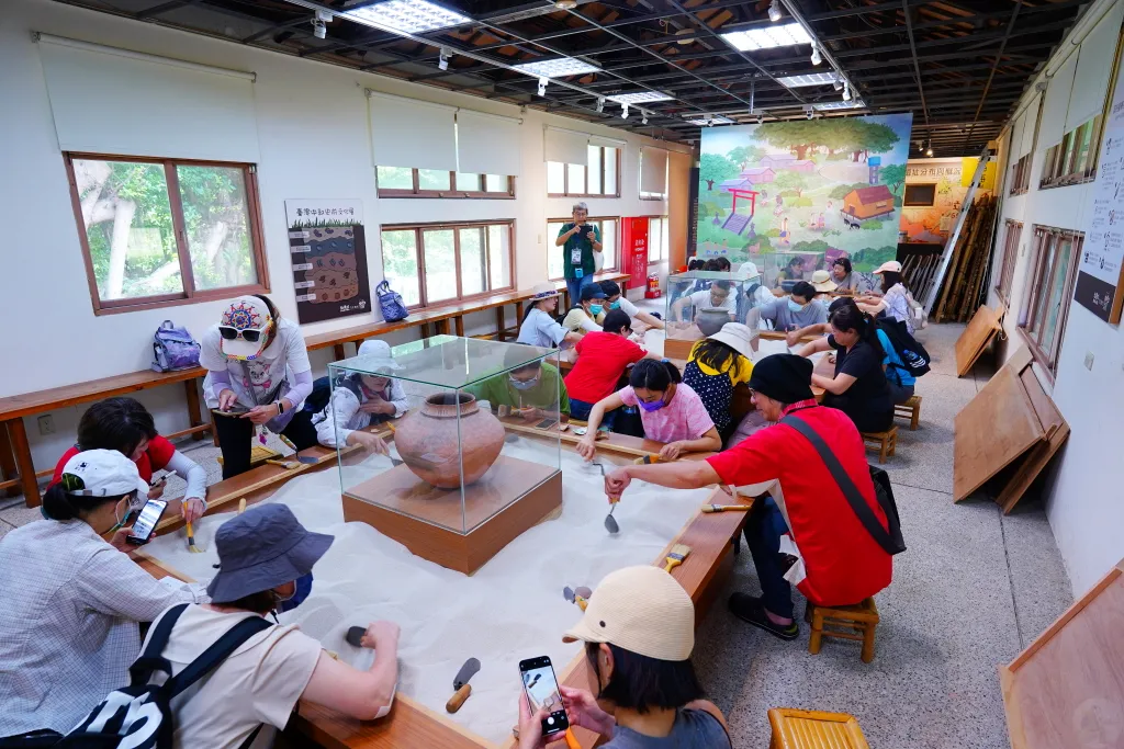 牛罵頭遺址文化園區,木木稻町,高美燈塔園區,台中港舶來品商圈,台中海線景點,清水紫雲巖,樹下阿婆粉圓 牛罵頭遺址文化園區,木木稻町,高美燈塔園區,台中港舶來品商圈,台中海線景點,清水紫雲巖,樹下阿婆粉圓