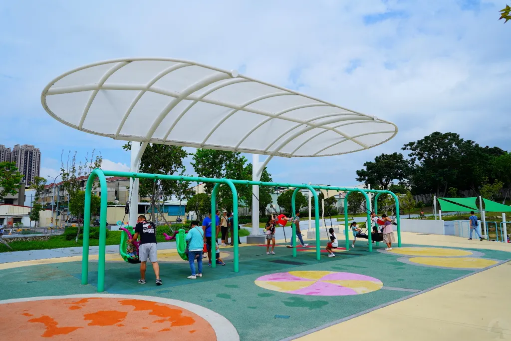 馬卡龍公園,太平親子公園,台中親子公園,台中最高溜滑梯,太平最高溜滑梯 馬卡龍公園,太平親子公園,台中親子公園,台中最高溜滑梯,太平最高溜滑梯
