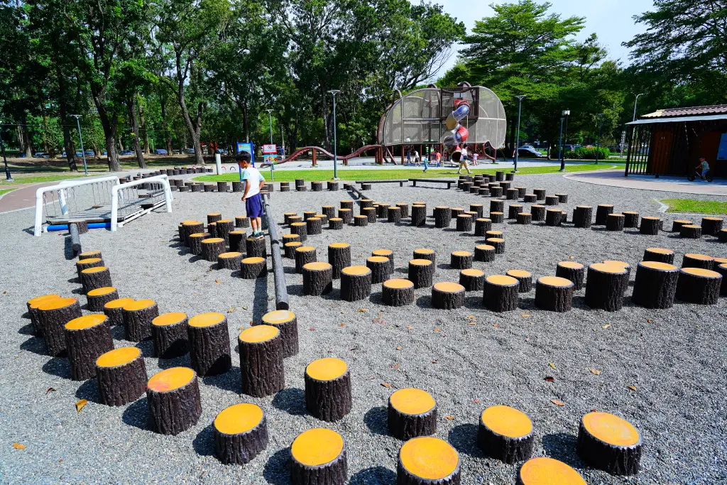 膨鼠森林公園, 雲林斗六膨鼠森林公園, 雲林親子景點, 斗六親子公園, 親子公園推薦,橡果溜滑梯, 噴泉廣場, 松鼠主題遊戲場, 金瓜鼠樂園, 膨鼠森林市集, 雲林旅遊推薦, 斗六旅遊, 週末親子活動, 戶外遊戲場, 玩水親子公園, 雲林親子遊,雲林斗六親子公園 膨鼠森林公園, 雲林親子景點推薦 橡果溜滑梯, 斗六膨鼠森林公園 松鼠主題遊戲場, 雲林最強親子公園 玩水橡果溜滑梯, 斗六親子遊景點 噴泉廣場 膨鼠森林市集,膨鼠森林公園 評價 膨鼠森林公園, 雲林斗六膨鼠森林公園, 雲林親子景點, 斗六親子公園, 親子公園推薦,橡果溜滑梯, 噴泉廣場, 松鼠主題遊戲場, 金瓜鼠樂園, 膨鼠森林市集, 雲林旅遊推薦, 斗六旅遊, 週末親子活動, 戶外遊戲場, 玩水親子公園, 雲林親子遊,雲林斗六親子公園 膨鼠森林公園, 雲林親子景點推薦 橡果溜滑梯, 斗六膨鼠森林公園 松鼠主題遊戲場, 雲林最強親子公園 玩水橡果溜滑梯, 斗六親子遊景點 噴泉廣場 膨鼠森林市集,膨鼠森林公園 評價