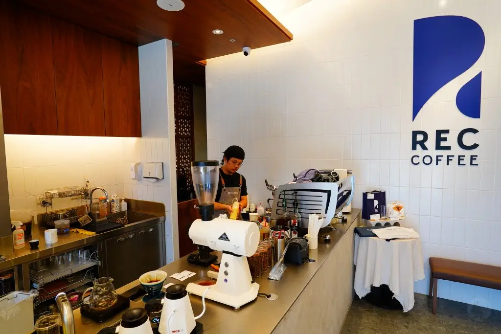 REC COFFEE,台中REC COFFEE,REC COFFEE評價,台中咖啡輕食推薦,台中咖啡廳推薦,REC COFFEE, 台中咖啡廳推薦, 台中崇德店, 台中旗艦店, 手沖咖啡, 台中美食, 台中咖啡,REC COFFEE菜單