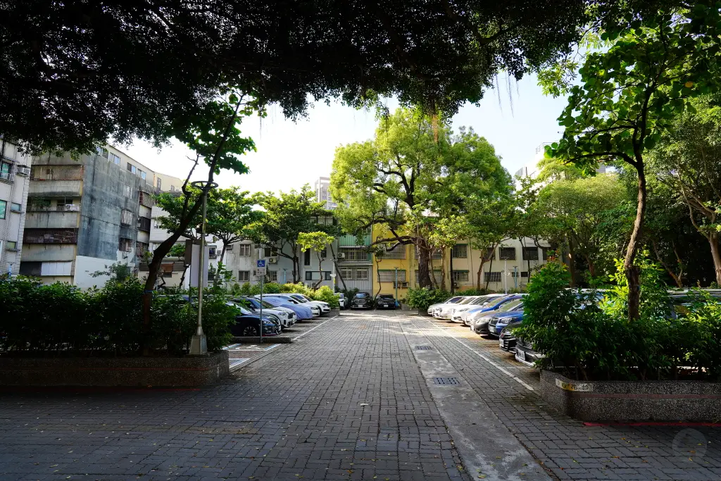 台中北屯兒童公園, 台中特色公園, 美樂地計畫, 台中親子遊推薦, 台中共融遊具, 無障礙設施公園, 攀爬隧道, 旋轉溜滑梯, 林間探索遊戲場, 台中親子景點, 台中親子戶外活動, 台中公園推薦, 台中兒童遊戲區, 台中親子共融遊樂場,荔枝老樹公園,興安路兒童公園 台中北屯兒童公園, 台中特色公園, 美樂地計畫, 台中親子遊推薦, 台中共融遊具, 無障礙設施公園, 攀爬隧道, 旋轉溜滑梯, 林間探索遊戲場, 台中親子景點, 台中親子戶外活動, 台中公園推薦, 台中兒童遊戲區, 台中親子共融遊樂場,荔枝老樹公園,興安路兒童公園