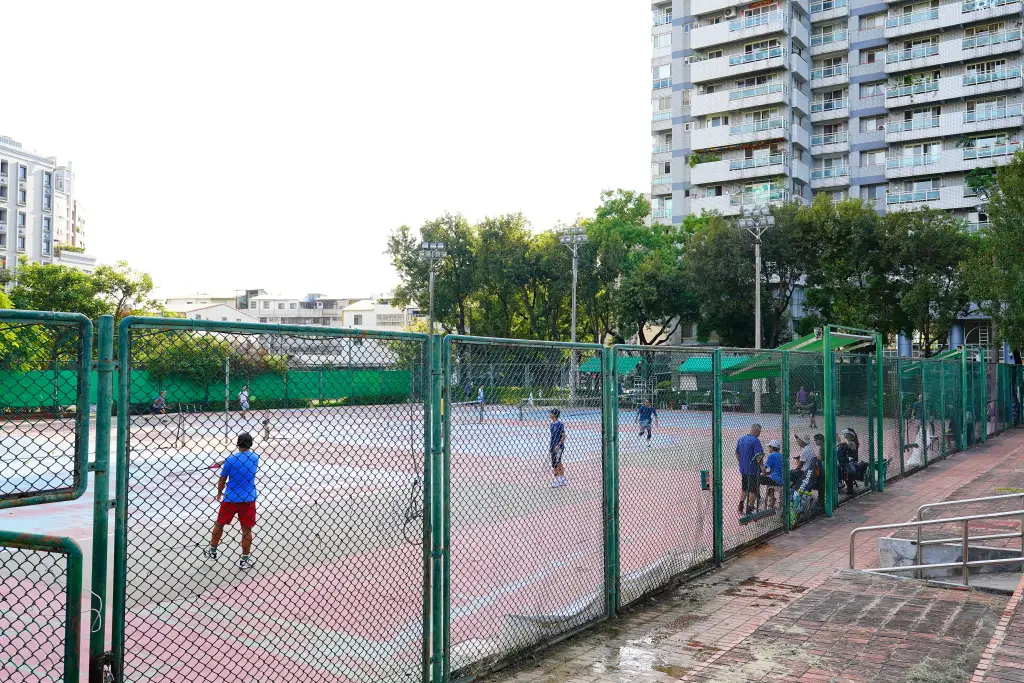 台中北屯兒童公園, 台中特色公園, 美樂地計畫, 台中親子遊推薦, 台中共融遊具, 無障礙設施公園, 攀爬隧道, 旋轉溜滑梯, 林間探索遊戲場, 台中親子景點, 台中親子戶外活動, 台中公園推薦, 台中兒童遊戲區, 台中親子共融遊樂場,荔枝老樹公園,興安路兒童公園 台中北屯兒童公園, 台中特色公園, 美樂地計畫, 台中親子遊推薦, 台中共融遊具, 無障礙設施公園, 攀爬隧道, 旋轉溜滑梯, 林間探索遊戲場, 台中親子景點, 台中親子戶外活動, 台中公園推薦, 台中兒童遊戲區, 台中親子共融遊樂場,荔枝老樹公園,興安路兒童公園