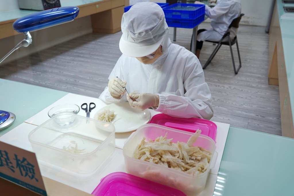 sinbailu,新百祿保健食品,新百祿燕窩觀光工廠,台灣農萃健康飲,看得見的原形食物保健,便捷沖泡每日健康所需,蜜香紫錐菊,青纖檸檬露,玫瑰紅薏仁,新百祿燕窩觀光工廠, 農創饗宴, 台南安平, 燕窩主題觀光工廠, 養生知識, 互動科技, 燕盞, 純正無添加, 燕窩製作過程, 燕窩品質, 馬來西亞頂級輕毛燕盞, 燕窩工廠參觀, 健康體驗, 燕窩古法手藝, 燕窩透明製程, 燕窩神秘面紗, 燕窩體驗課程, 燕窩選購建議, 台南旅遊景點, 燕窩養生文化 sinbailu,新百祿保健食品,新百祿燕窩觀光工廠,台灣農萃健康飲,看得見的原形食物保健,便捷沖泡每日健康所需,蜜香紫錐菊,青纖檸檬露,玫瑰紅薏仁,新百祿燕窩觀光工廠, 農創饗宴, 台南安平, 燕窩主題觀光工廠, 養生知識, 互動科技, 燕盞, 純正無添加, 燕窩製作過程, 燕窩品質, 馬來西亞頂級輕毛燕盞, 燕窩工廠參觀, 健康體驗, 燕窩古法手藝, 燕窩透明製程, 燕窩神秘面紗, 燕窩體驗課程, 燕窩選購建議, 台南旅遊景點, 燕窩養生文化