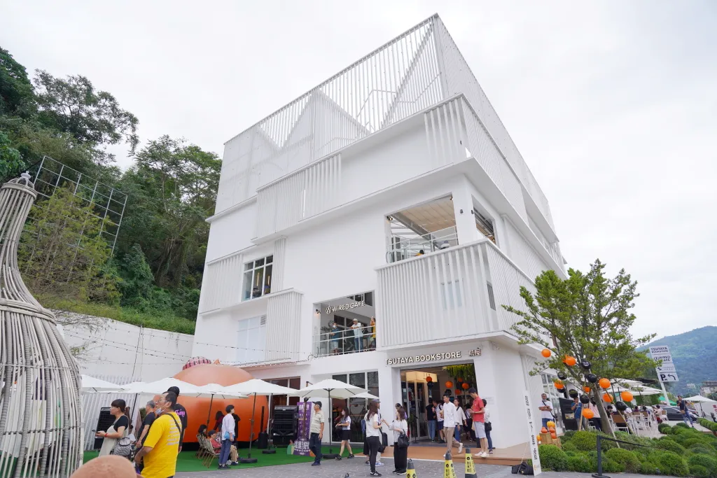 日月町複合式商場,南投景點,日月潭景點,南投休息站