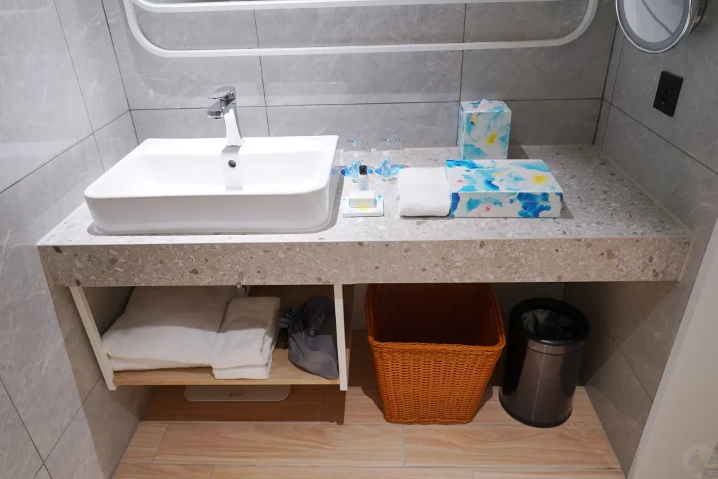 日月潭力麗溫德姆溫泉酒店,日月潭住宿推薦,伊達邵住宿,日月潭親子住宿,日月潭飯店推薦,伊達邵商圈飯店,日月潭纜車,日月潭停車方便,日月潭親子客房,南投住宿推薦,日月潭寬敞客房,日月潭景點住宿,日月潭溫泉飯店,南投親子飯店,日月潭親子旅遊,日月潭力麗溫德姆溫泉酒店評價,力麗溫德姆溫泉評價