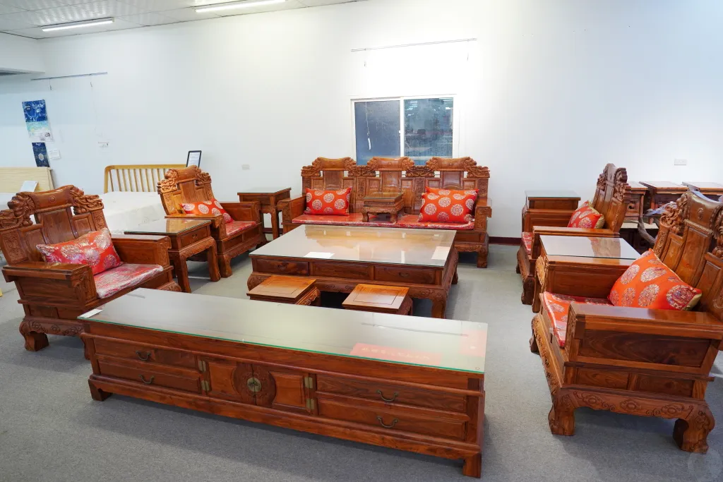 彰化家具推薦, 先進傢俱, 愛庫家居, 鹿港家具, 首購族家具, 家具選擇, 客製化家具, 沙發, 床墊, 床組, 餐桌, 餐椅, 書桌, 書櫃, 系統櫃, 廚具, 自產自銷家具, 室內設計規劃, 客製化室內設計, 家具購買, 家具換新, 彰化家具賣場, 3000坪家具賣場, 家具展示間, 家具選購,先進傢俱評價,iCAKU愛庫家居評價 彰化家具推薦, 先進傢俱, 愛庫家居, 鹿港家具, 首購族家具, 家具選擇, 客製化家具, 沙發, 床墊, 床組, 餐桌, 餐椅, 書桌, 書櫃, 系統櫃, 廚具, 自產自銷家具, 室內設計規劃, 客製化室內設計, 家具購買, 家具換新, 彰化家具賣場, 3000坪家具賣場, 家具展示間, 家具選購,先進傢俱評價,iCAKU愛庫家居評價
