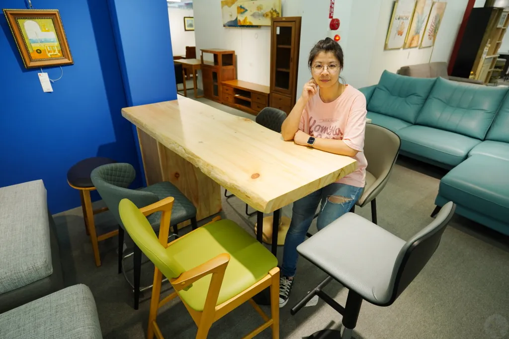 彰化家具推薦, 先進傢俱, 愛庫家居, 鹿港家具, 首購族家具, 家具選擇, 客製化家具, 沙發, 床墊, 床組, 餐桌, 餐椅, 書桌, 書櫃, 系統櫃, 廚具, 自產自銷家具, 室內設計規劃, 客製化室內設計, 家具購買, 家具換新, 彰化家具賣場, 3000坪家具賣場, 家具展示間, 家具選購,先進傢俱評價,iCAKU愛庫家居評價 彰化家具推薦, 先進傢俱, 愛庫家居, 鹿港家具, 首購族家具, 家具選擇, 客製化家具, 沙發, 床墊, 床組, 餐桌, 餐椅, 書桌, 書櫃, 系統櫃, 廚具, 自產自銷家具, 室內設計規劃, 客製化室內設計, 家具購買, 家具換新, 彰化家具賣場, 3000坪家具賣場, 家具展示間, 家具選購,先進傢俱評價,iCAKU愛庫家居評價