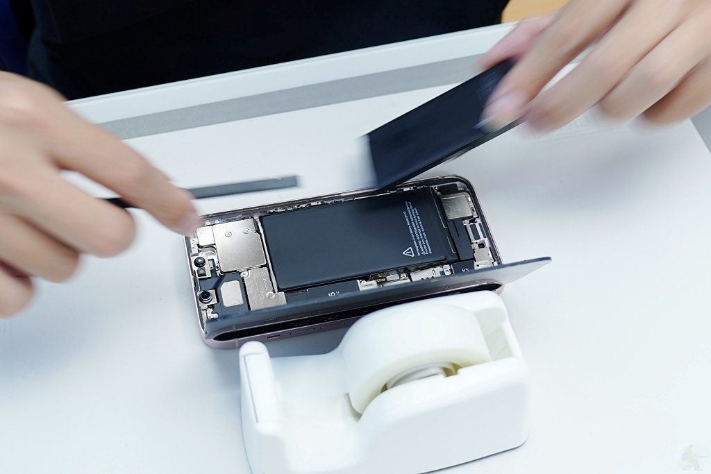 iPhone維修,iPhone換電池,.Phone原廠電池,電池健康度,快速維修,iPhone維修中心,Apple原廠零件,APicu評價,APicu台中Phone維修,iPhone維修, iPhone修理, iPhone螢幕更換, iPhone電池更換, iPhone修理店, iPhone維修中心, iPhone故障修復, iPhone維修服務, 螢幕破裂修理, iPhone電池換新, iPhone充電端口修理, iPhone水災修復, iPhone相機修理, iPhone無法開機修理, iPhone損壞修理, iPhone修理價格, 快速iPhone維修, iPhone修理推薦, iPhone維修服務中心, iPhone修理網路預約, 蘋果手機維修, iPhone專業維修, iPhone維修專家 iPhone維修,iPhone換電池,.Phone原廠電池,電池健康度,快速維修,iPhone維修中心,Apple原廠零件,APicu評價,APicu台中Phone維修,iPhone維修, iPhone修理, iPhone螢幕更換, iPhone電池更換, iPhone修理店, iPhone維修中心, iPhone故障修復, iPhone維修服務, 螢幕破裂修理, iPhone電池換新, iPhone充電端口修理, iPhone水災修復, iPhone相機修理, iPhone無法開機修理, iPhone損壞修理, iPhone修理價格, 快速iPhone維修, iPhone修理推薦, iPhone維修服務中心, iPhone修理網路預約, 蘋果手機維修, iPhone專業維修, iPhone維修專家