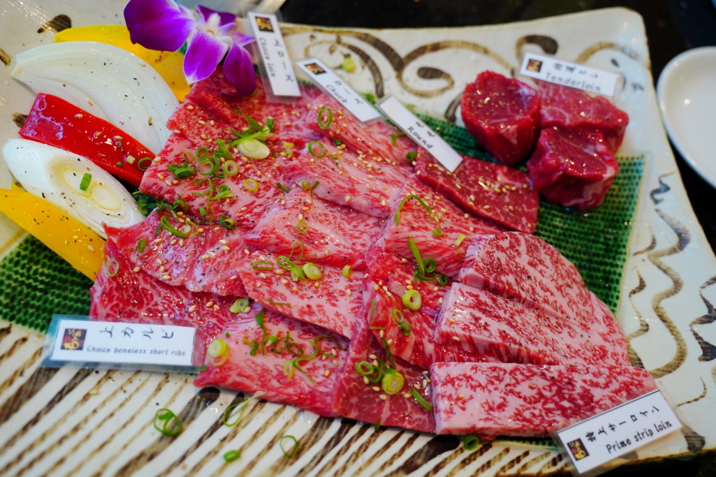 燒肉本部牧場