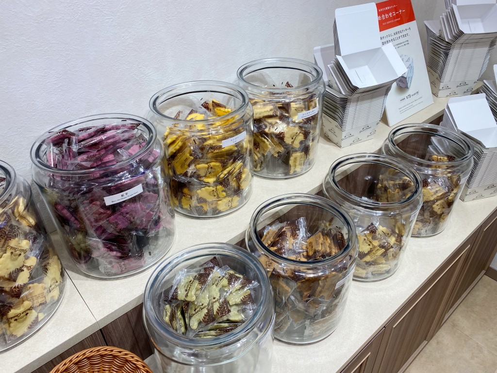 日本沖繩伴手禮推薦,Shisa Cookie,風獅爺餅乾,沖繩伴手禮,沖繩風獅爺餅乾,沖繩Shisa Cookie,國際通必買,國際通必買伴手禮