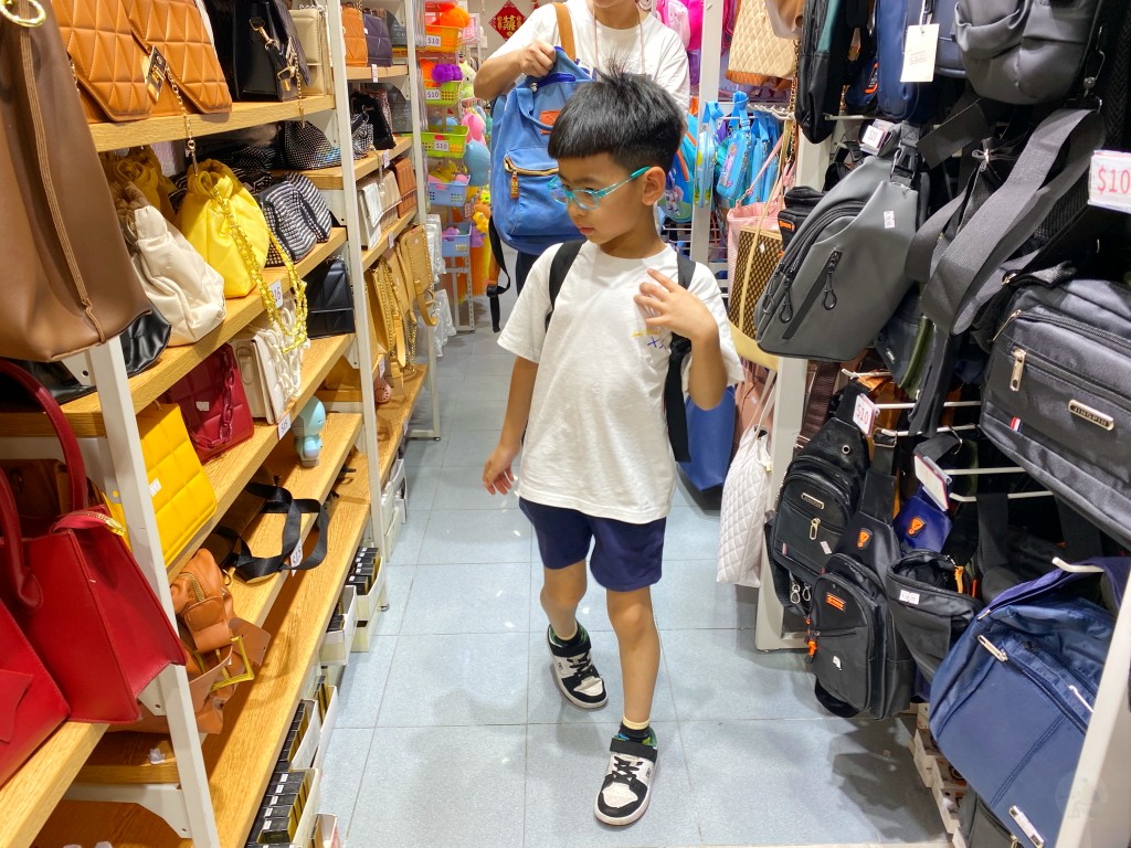 新加坡小印度區,新加坡小印度治安,新加坡小印度必買,新加坡小印度美食,新加坡小印度時間,小印度區阿拉伯區,新加坡小印度晚上,新加坡小印度餐廳,Delhi Lahori,Delhi Lahori 捲餅,維拉馬卡里拉曼廟,米其林美食指南 Delhi Lahori,Sri Veeramakaliamman Temple 新加坡小印度區,新加坡小印度治安,新加坡小印度必買,新加坡小印度美食,新加坡小印度時間,小印度區阿拉伯區,新加坡小印度晚上,新加坡小印度餐廳,Delhi Lahori,Delhi Lahori 捲餅,維拉馬卡里拉曼廟,米其林美食指南 Delhi Lahori,Sri Veeramakaliamman Temple