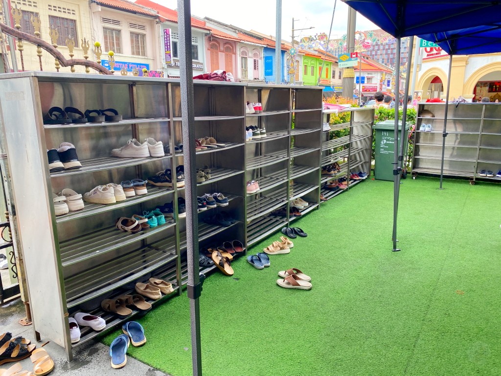 新加坡小印度區,新加坡小印度治安,新加坡小印度必買,新加坡小印度美食,新加坡小印度時間,小印度區阿拉伯區,新加坡小印度晚上,新加坡小印度餐廳,Delhi Lahori,Delhi Lahori 捲餅,維拉馬卡里拉曼廟,米其林美食指南 Delhi Lahori,Sri Veeramakaliamman Temple