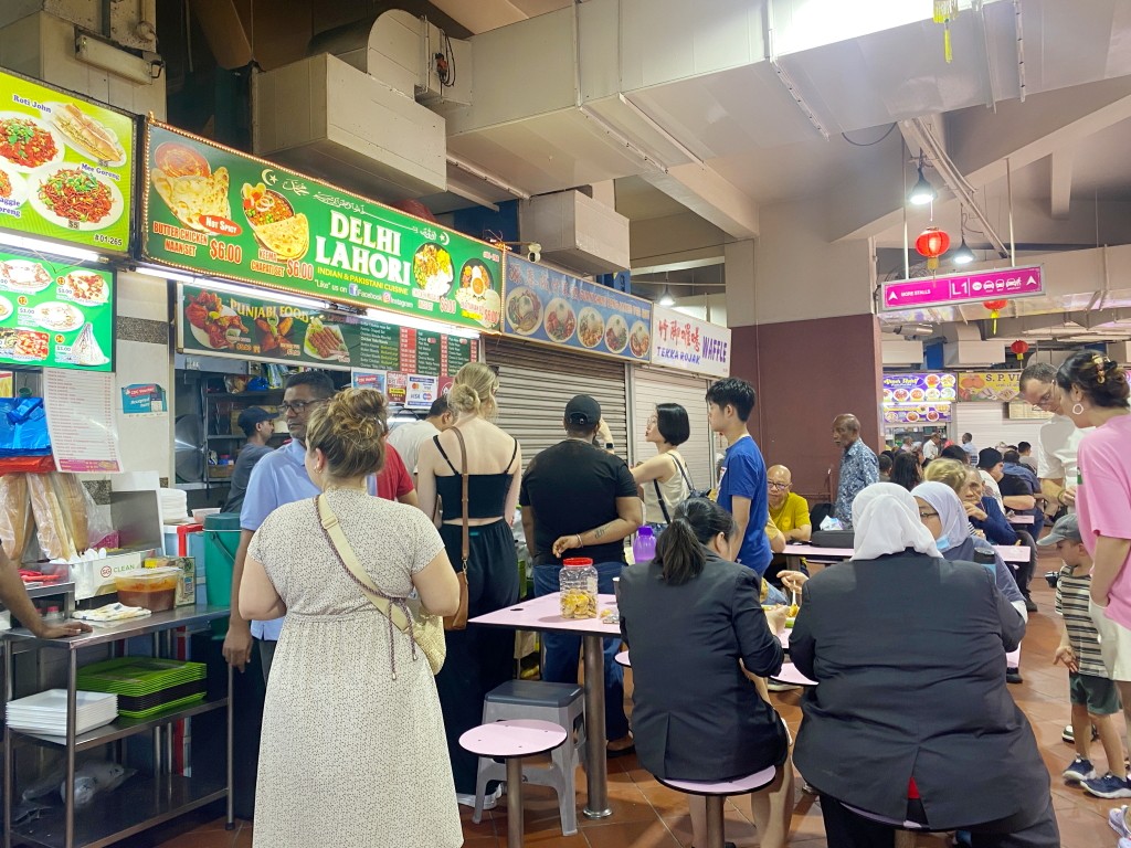 新加坡小印度區,新加坡小印度治安,新加坡小印度必買,新加坡小印度美食,新加坡小印度時間,小印度區阿拉伯區,新加坡小印度晚上,新加坡小印度餐廳,Delhi Lahori,Delhi Lahori 捲餅,維拉馬卡里拉曼廟,米其林美食指南 Delhi Lahori,Sri Veeramakaliamman Temple 新加坡小印度區,新加坡小印度治安,新加坡小印度必買,新加坡小印度美食,新加坡小印度時間,小印度區阿拉伯區,新加坡小印度晚上,新加坡小印度餐廳,Delhi Lahori,Delhi Lahori 捲餅,維拉馬卡里拉曼廟,米其林美食指南 Delhi Lahori,Sri Veeramakaliamman Temple