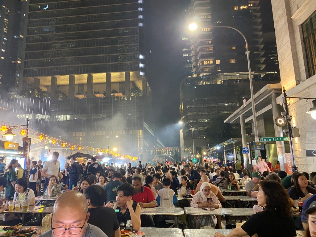新加坡旅遊,新加坡懶人包,新加坡景點推薦,新加坡飯店推薦,新加坡交通,新加坡地鐵,新加坡自由行, 新加坡必訪景點, 濱海灣花園, 新加坡單軌電車, 新加坡交通, 新加坡住宿, 新加坡旅遊規劃, 新加坡行程, 新加坡親子旅行, 新加坡景點推薦, 新加坡自駕, 新加坡市區旅遊, 新加坡熱門景點, 新加坡景點安排, 新加坡旅遊攻略, 新加坡景點介紹, 新加坡國際機場, 濱海灣金沙, 武吉士街, 小印度, 哈芝巷, 聖淘沙島, 新加坡動物園, 新加坡夜間動物園, 新加坡植物園, 甘榜格南, 裕廊飛禽公園, 新加坡科學館, 濱海藝術中心, 牛車水, 福康寧公園, 東海岸公園, 裕廊地標購物中心, 新加坡美食推薦, 新加坡街頭小吃, 新加坡晚餐推薦, 新加坡購物中心,馬來西亞樂高樂園