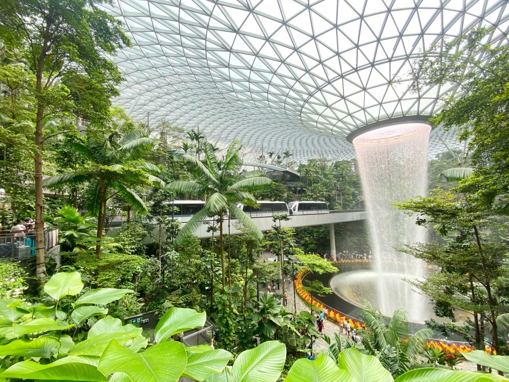 新加坡旅遊,新加坡懶人包,新加坡景點推薦,新加坡飯店推薦,新加坡交通,新加坡地鐵,新加坡自由行, 新加坡必訪景點, 濱海灣花園, 新加坡單軌電車, 新加坡交通, 新加坡住宿, 新加坡旅遊規劃, 新加坡行程, 新加坡親子旅行, 新加坡景點推薦, 新加坡自駕, 新加坡市區旅遊, 新加坡熱門景點, 新加坡景點安排, 新加坡旅遊攻略, 新加坡景點介紹, 新加坡國際機場, 濱海灣金沙, 武吉士街, 小印度, 哈芝巷, 聖淘沙島, 新加坡動物園, 新加坡夜間動物園, 新加坡植物園, 甘榜格南, 裕廊飛禽公園, 新加坡科學館, 濱海藝術中心, 牛車水, 福康寧公園, 東海岸公園, 裕廊地標購物中心, 新加坡美食推薦, 新加坡街頭小吃, 新加坡晚餐推薦, 新加坡購物中心,馬來西亞樂高樂園