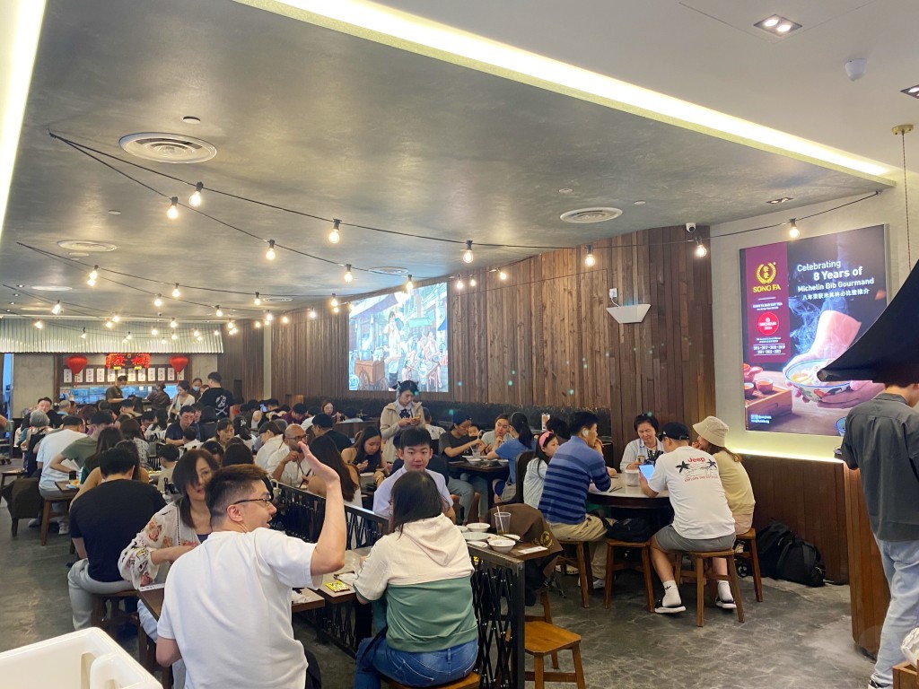 新加坡旅遊,新加坡懶人包,新加坡景點推薦,新加坡飯店推薦,新加坡交通,新加坡地鐵,新加坡自由行, 新加坡必訪景點, 濱海灣花園, 新加坡單軌電車, 新加坡交通, 新加坡住宿, 新加坡旅遊規劃, 新加坡行程, 新加坡親子旅行, 新加坡景點推薦, 新加坡自駕, 新加坡市區旅遊, 新加坡熱門景點, 新加坡景點安排, 新加坡旅遊攻略, 新加坡景點介紹, 新加坡國際機場, 濱海灣金沙, 武吉士街, 小印度, 哈芝巷, 聖淘沙島, 新加坡動物園, 新加坡夜間動物園, 新加坡植物園, 甘榜格南, 裕廊飛禽公園, 新加坡科學館, 濱海藝術中心, 牛車水, 福康寧公園, 東海岸公園, 裕廊地標購物中心, 新加坡美食推薦, 新加坡街頭小吃, 新加坡晚餐推薦, 新加坡購物中心,馬來西亞樂高樂園