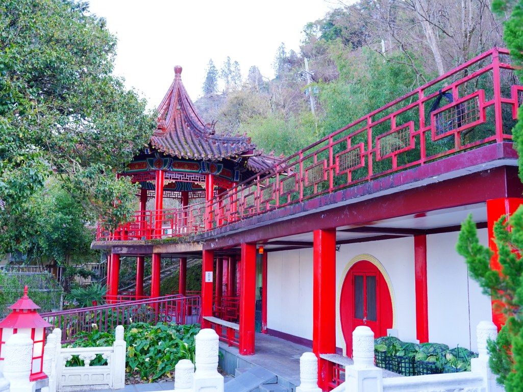 梨山賓館, 梨山住宿, 梨山賞櫻, 梨山避暑, 梨山農場, 福壽山農場, 武陵農場, 旅咖住宿體驗, 梨山景點, 豪華雙人房, 標準雙人房, 乾濕分離浴室, 私人陽台, 溫泉酒店, 高山住宿, 梨山美景, 高山住宿推薦, 梨山必吃, 梨山貢茶, 冰箱, 旅行住宿推薦, 遠足, 梨山旅遊 梨山賓館, 梨山住宿, 梨山賞櫻, 梨山避暑, 梨山農場, 福壽山農場, 武陵農場, 旅咖住宿體驗, 梨山景點, 豪華雙人房, 標準雙人房, 乾濕分離浴室, 私人陽台, 溫泉酒店, 高山住宿, 梨山美景, 高山住宿推薦, 梨山必吃, 梨山貢茶, 冰箱, 旅行住宿推薦, 遠足, 梨山旅遊