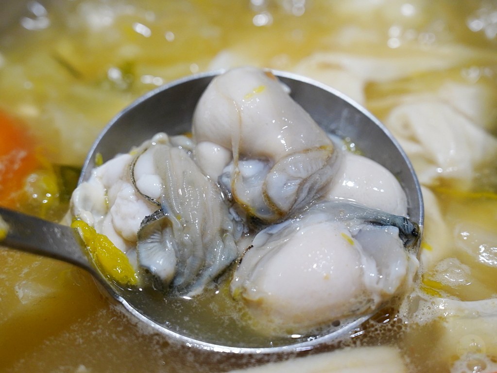 十二段鍋物堂牡蠣