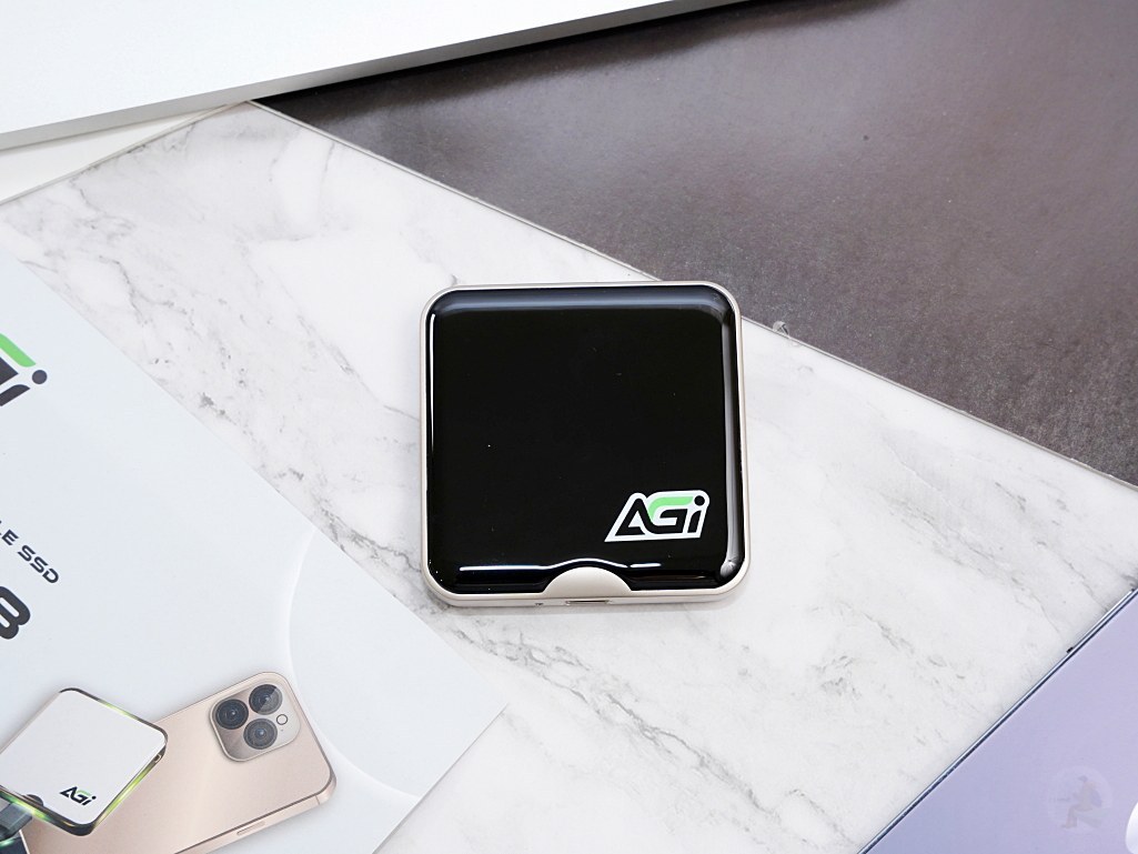 AGI EDM38,AGI 亞奇雷外接SSD,iPhone外接SSD推薦,磁吸式外接SSD,USB 3.2 Gen2 SSD,Mac外接硬碟推薦,1TB 2TB外接式SSD,高速隨身碟推薦,iPhone 15外接硬碟,外出攜帶硬碟 AGI EDM38,AGI 亞奇雷外接SSD,iPhone外接SSD推薦,磁吸式外接SSD,USB 3.2 Gen2 SSD,Mac外接硬碟推薦,1TB 2TB外接式SSD,高速隨身碟推薦,iPhone 15外接硬碟,外出攜帶硬碟