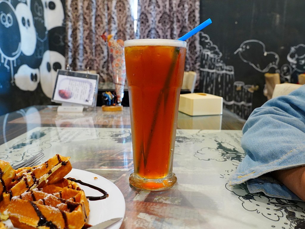 鬼屋咖啡, 民雄鬼屋, 嘉義咖啡廳, 劉家古厝, 嘉義旅遊景點, 嘉義民雄, 嘉義特色咖啡廳, 鬼屋主題咖啡, 嘉義紅茶, 巧克力鬆餅, 民雄旅遊, 傳奇故事景點, 民雄打卡景點, 嘉義小點心, 民雄咖啡店, 嘉義古建築, 咖啡與小點心, 旅遊咖啡廳, 嘉義必訪咖啡廳, 嘉義景點推薦 鬼屋咖啡, 民雄鬼屋, 嘉義咖啡廳, 劉家古厝, 嘉義旅遊景點, 嘉義民雄, 嘉義特色咖啡廳, 鬼屋主題咖啡, 嘉義紅茶, 巧克力鬆餅, 民雄旅遊, 傳奇故事景點, 民雄打卡景點, 嘉義小點心, 民雄咖啡店, 嘉義古建築, 咖啡與小點心, 旅遊咖啡廳, 嘉義必訪咖啡廳, 嘉義景點推薦