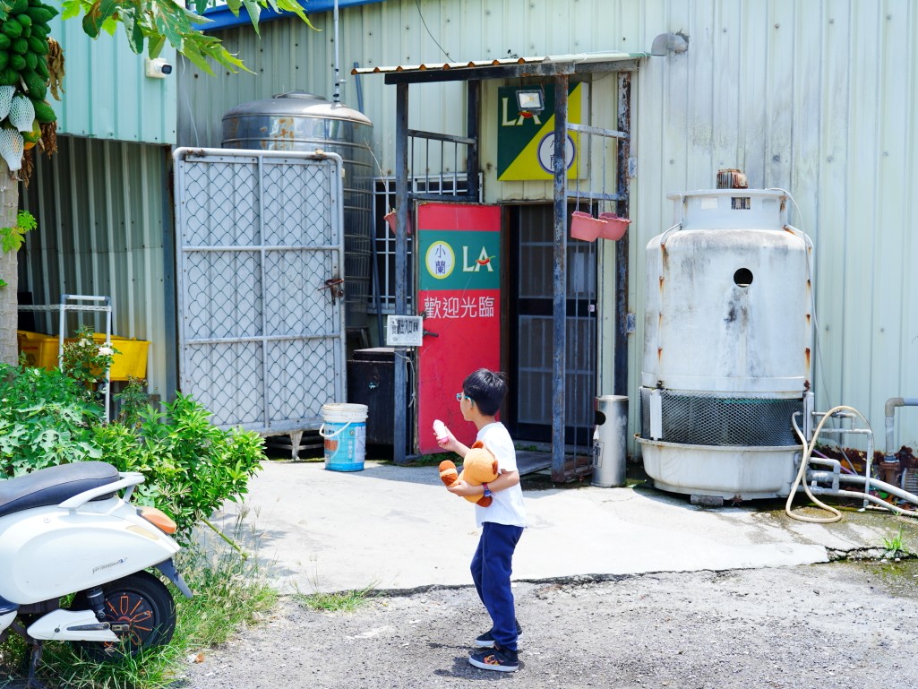 餐廳後門可直接從停車場進入