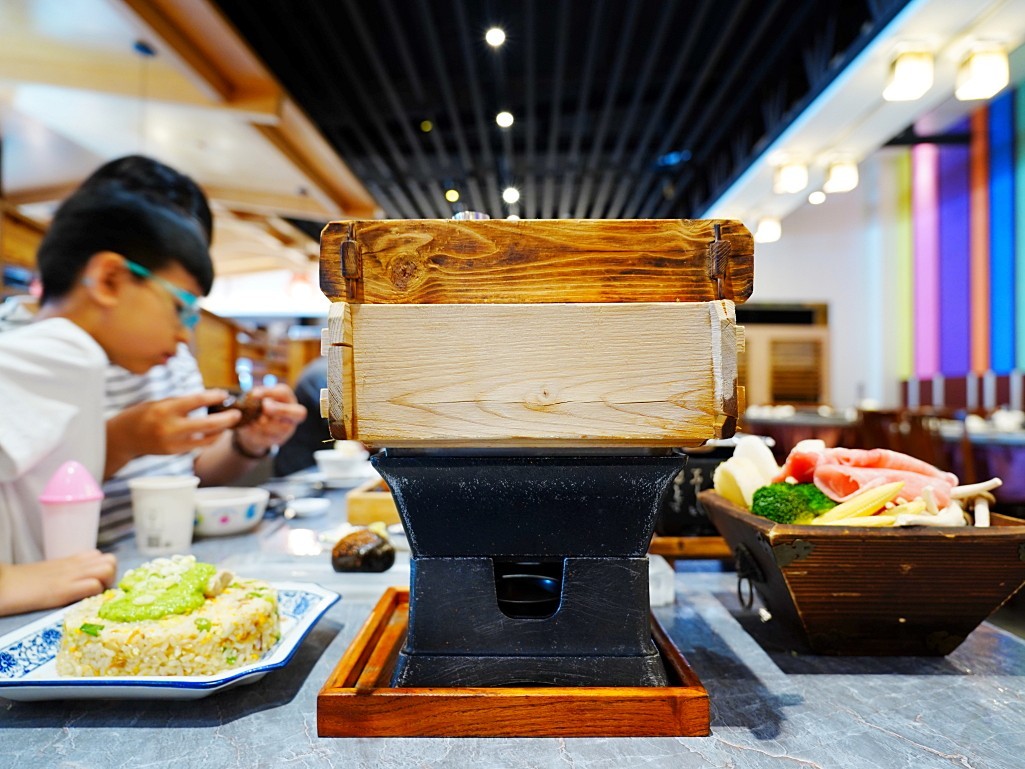 特殊的餅皮保溫容器設計