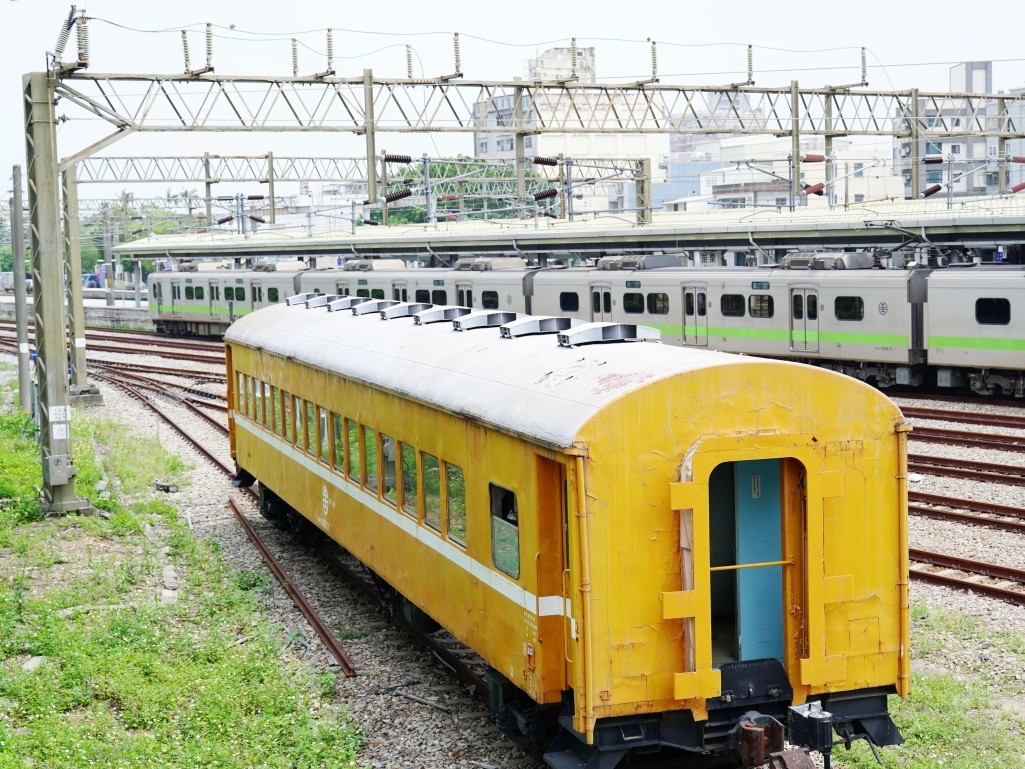 苗栗火車頭園區,苗栗親子景點,苗栗景點推薦,火車頭園區,鐵道迷景點,親子鐵道景點,台灣鐵道旅遊,親子小旅行,火車迷必訪,鐵道主題景點,台灣火車景點,苗栗新景點,親子一日遊,苗栗親子旅遊,火車主題樂園
