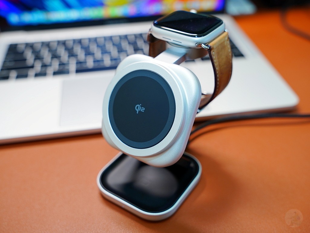 MONITORMATE MS-Z, 三合一無線充電座, Qi2 無線快充, Apple Watch MFW 認證, iPhone MagSafe 充電座, 可摺疊無線充電器, 多設備無線充電, 無線充電座推薦 2025, 磁吸式無線充電器, Apple 裝置充電座,旅遊充電神器, 出差用無線充電座, 三合一旅行充電器, 可攜式快充設備, 行動充電旅行必備, 數位遊牧族配件, 折疊無線充電器, 輕巧充電座推薦, 無線充電旅行組, 出國充電好物