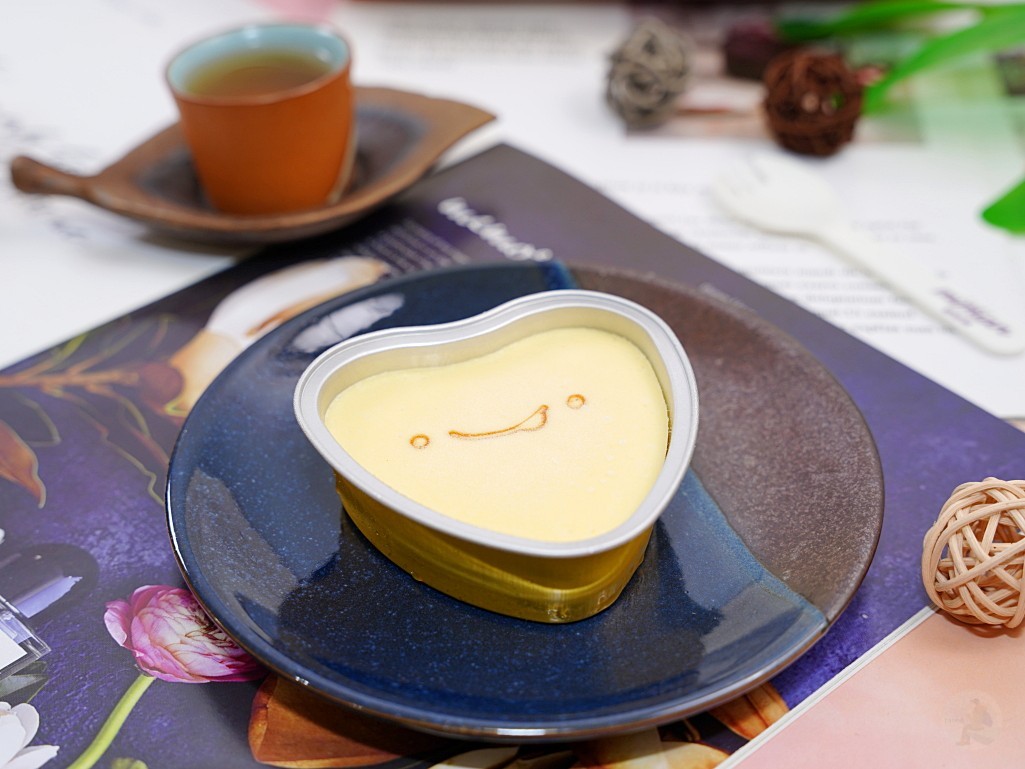 MIMIAN瞇瞇眼,72%厚乳酪蛋糕,台中蛋糕,台中甜點推薦,乳酪蛋糕推薦,厚乳酪蛋糕,嘴呷滴滴眼笑瞇瞇,台中下午茶,蛋糕控必吃,下午茶推薦,甜點開箱,愛心造型蛋糕,愛心乳酪蛋糕,黑巧克力乳酪蛋糕,抹茶乳酪蛋糕,檸檬乳酪蛋糕,原味乳酪蛋糕,台中人氣甜點,送禮推薦蛋糕,不甜膩乳酪蛋糕,濃郁滑順乳酪,幸福甜點 MIMIAN瞇瞇眼,72%厚乳酪蛋糕,台中蛋糕,台中甜點推薦,乳酪蛋糕推薦,厚乳酪蛋糕,嘴呷滴滴眼笑瞇瞇,台中下午茶,蛋糕控必吃,下午茶推薦,甜點開箱,愛心造型蛋糕,愛心乳酪蛋糕,黑巧克力乳酪蛋糕,抹茶乳酪蛋糕,檸檬乳酪蛋糕,原味乳酪蛋糕,台中人氣甜點,送禮推薦蛋糕,不甜膩乳酪蛋糕,濃郁滑順乳酪,幸福甜點