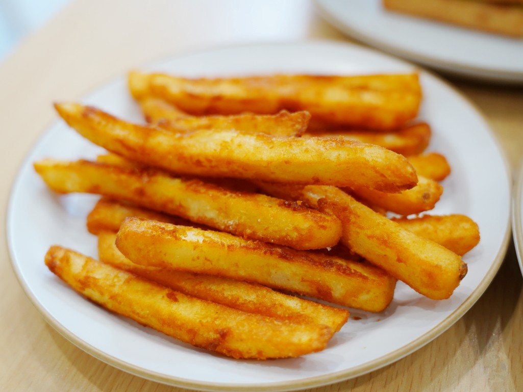 台中豐原咖椰吐司,咖亞人咖椰吐司,台中豐原美食,豐原早午餐推薦,台中南洋早餐,咖椰吐司推薦,恐龍美祿,香蘭鮮奶茶,肉骨茶飯,沙嗲,台中咖椰吐司,台中早餐推薦