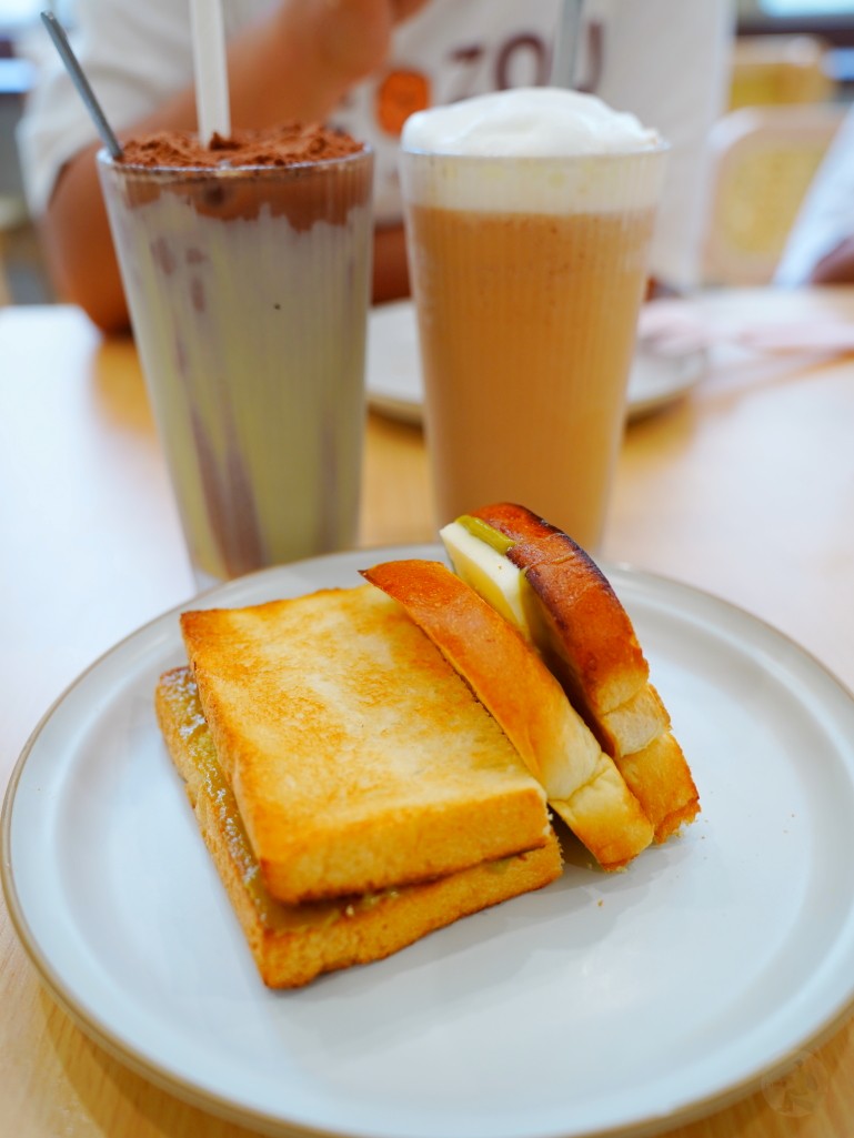 台中豐原咖椰吐司,咖亞人咖椰吐司,台中豐原美食,豐原早午餐推薦,台中南洋早餐,咖椰吐司推薦,恐龍美祿,香蘭鮮奶茶,肉骨茶飯,沙嗲,台中咖椰吐司,台中早餐推薦 台中豐原咖椰吐司,咖亞人咖椰吐司,台中豐原美食,豐原早午餐推薦,台中南洋早餐,咖椰吐司推薦,恐龍美祿,香蘭鮮奶茶,肉骨茶飯,沙嗲,台中咖椰吐司,台中早餐推薦