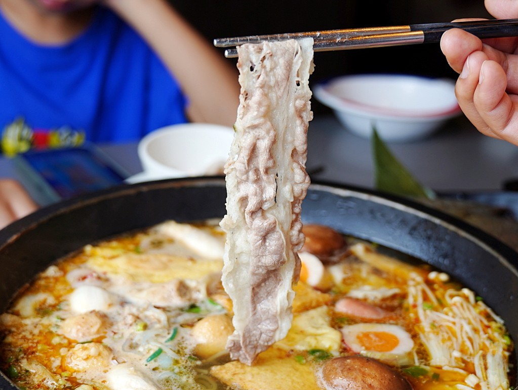 火鍋,火鍋推薦,豐原地區火鍋,肉多多火鍋,肉多多,台灣火鍋第一品牌,宵夜火鍋,宵夜推薦,樂多多集團,台中火鍋,豐原火鍋推薦,石頭火鍋,爆炒川府麻辣湯,爆炒招牌石頭湯,台中宵夜,豐原宵夜,吃到飽火鍋,台中吃到飽火鍋,豐原吃到飽火鍋,高CP值火鍋,雙人火鍋套餐,生日肉蛋糕,火鍋自助吧,霜淇淋吃到飽,親子友善火鍋,平日不限時火鍋,聚餐火鍋推薦,火鍋優惠,父親節,母親節