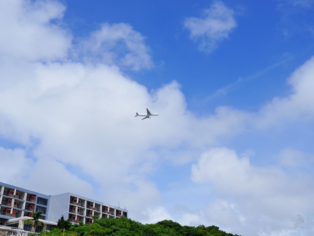 從瀨長島遠眺飛機起飛瞬間｜沖繩看飛機
