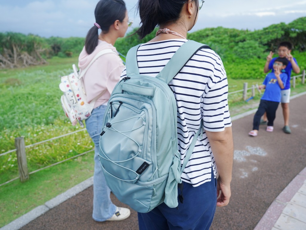 Targus 後背包,Targus Work+ Play Trio,Targus Work+ Play Flex,Targus 筆電包開箱,Targus 後背包開箱,15吋筆電包推薦,16吋筆電後背包,Trio 後背包開箱,Flex 後背包開箱,後背包比較評比,15-16 吋筆電後背包,Targus Work+ 系列評價,Targus Work+ 後背包推薦,多功能筆電後背包,後背包怎麼選,Trio 與 Flex 差異,Targus Work+ 收納空間比較,通勤用後背包推薦,防水筆電包推薦,後背包收納設計實測,後背包開箱實測,筆電包推薦哪一款,後背包評價,Targus 開箱文,開箱比較,Targus 好用嗎,筆電後背包實用嗎,辦公收納包推薦,上下班用後背包推薦,鞋子衣物分層包推薦 Targus 後背包,Targus Work+ Play Trio,Targus Work+ Play Flex,Targus 筆電包開箱,Targus 後背包開箱,15吋筆電包推薦,16吋筆電後背包,Trio 後背包開箱,Flex 後背包開箱,後背包比較評比,15-16 吋筆電後背包,Targus Work+ 系列評價,Targus Work+ 後背包推薦,多功能筆電後背包,後背包怎麼選,Trio 與 Flex 差異,Targus Work+ 收納空間比較,通勤用後背包推薦,防水筆電包推薦,後背包收納設計實測,後背包開箱實測,筆電包推薦哪一款,後背包評價,Targus 開箱文,開箱比較,Targus 好用嗎,筆電後背包實用嗎,辦公收納包推薦,上下班用後背包推薦,鞋子衣物分層包推薦
