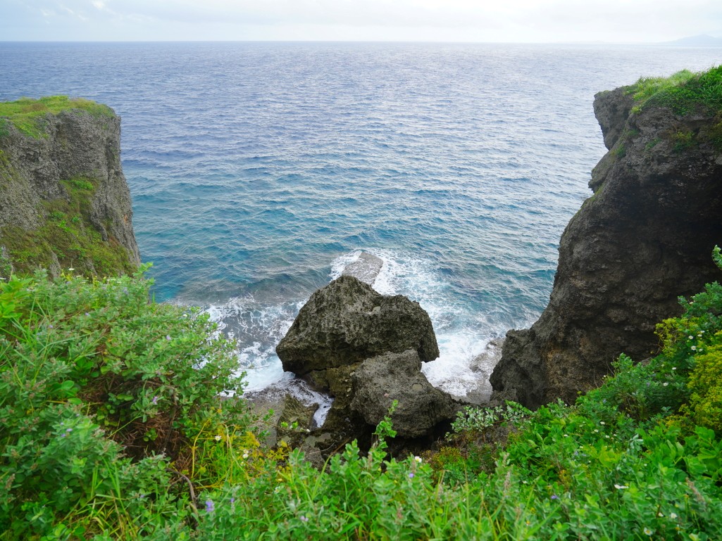 萬座毛,沖繩景點推薦,象鼻岩,萬座毛交通,萬座毛拍照景點,萬座毛附近美食,沖繩自由行,萬座毛門票,萬座毛地圖 萬座毛,沖繩景點推薦,象鼻岩,萬座毛交通,萬座毛拍照景點,萬座毛附近美食,沖繩自由行,萬座毛門票,萬座毛地圖