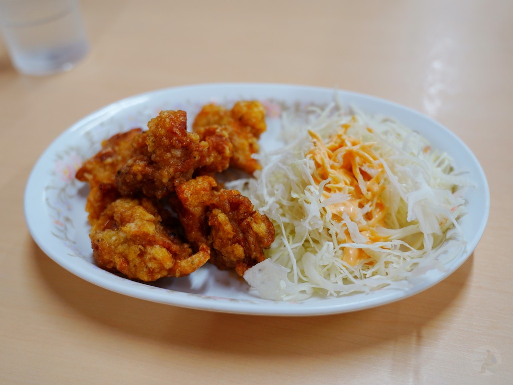 沖繩牧志市場,牧志市場,沖繩美食,沖繩市場,那霸市場,沖繩必吃,沖繩自由行,沖繩景點,沖繩在地美食,沖繩現煮海鮮,牧志市場餐廳,沖繩海葡萄哪裡買,沖繩龍蝦料理,沖繩海鮮市場,牧志市場營業時間,沖繩伴手禮推薦,沖繩旅行,沖繩旅遊,沖繩傳統市場,日本市場美食,日本自由行,那霸美