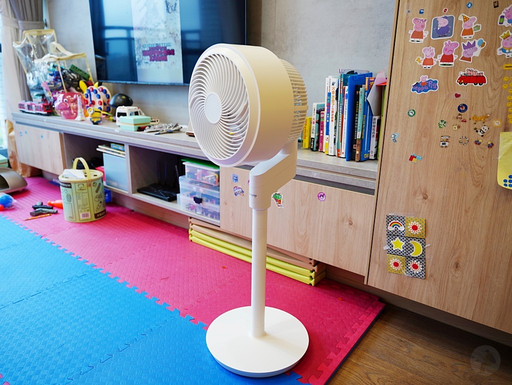 decopop極靜智能循環扇運轉示意圖|空氣對流
