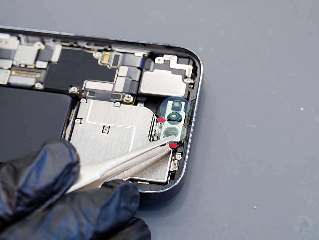 iPhone 14 Pro 換電池,iPhone 維修,鼎威維修,維修中心,台中 iPhone,iPhone 深層清潔,iPhone 防水膠,iPhone 保護貼更換,iPhone 原廠電池,iPhone 認證電池,iPhone 電池健康度,iPhone 14 Pro 換電池要多少錢,iPhone 換電池推薦 鼎威維修,iPhone 維修中心哪裡好,iPhone 換電池會影響防水嗎,iPhone 換電池流程 鼎威維修,台中 iPhone 換電池推薦