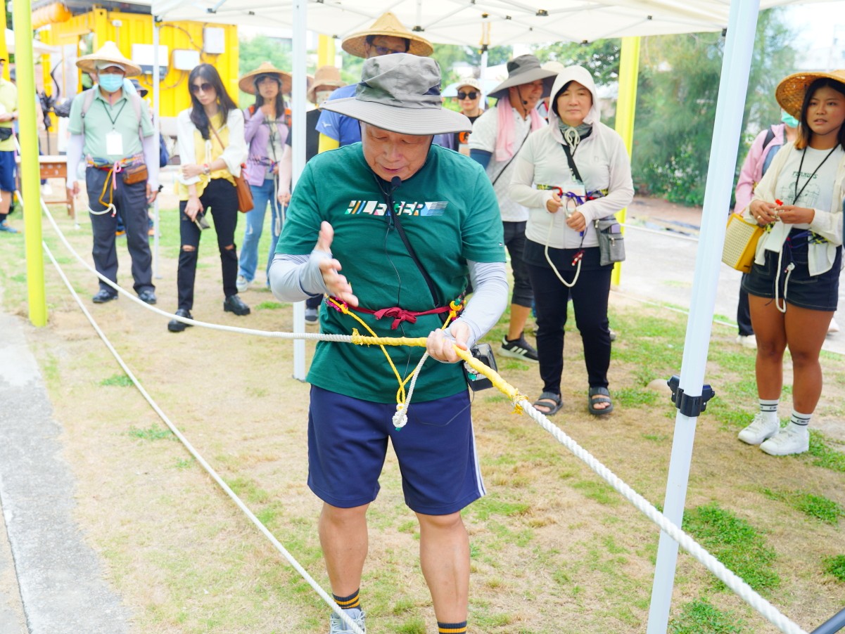 苗栗一日遊, 水尾社區, 湖東休閒農業區, 牽罟文化, 一夜干DIY, 海廢手作, 金工DIY, 農園採果體驗, 苗栗旅遊, 苗栗親子行程 苗栗一日遊, 水尾社區, 湖東休閒農業區, 牽罟文化, 一夜干DIY, 海廢手作, 金工DIY, 農園採果體驗, 苗栗旅遊, 苗栗親子行程