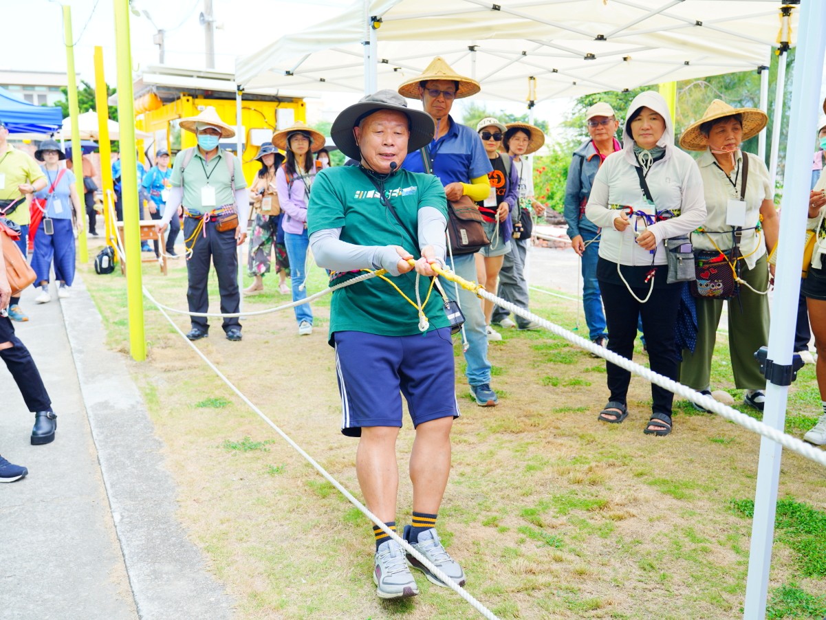 苗栗一日遊, 水尾社區, 湖東休閒農業區, 牽罟文化, 一夜干DIY, 海廢手作, 金工DIY, 農園採果體驗, 苗栗旅遊, 苗栗親子行程 苗栗一日遊, 水尾社區, 湖東休閒農業區, 牽罟文化, 一夜干DIY, 海廢手作, 金工DIY, 農園採果體驗, 苗栗旅遊, 苗栗親子行程