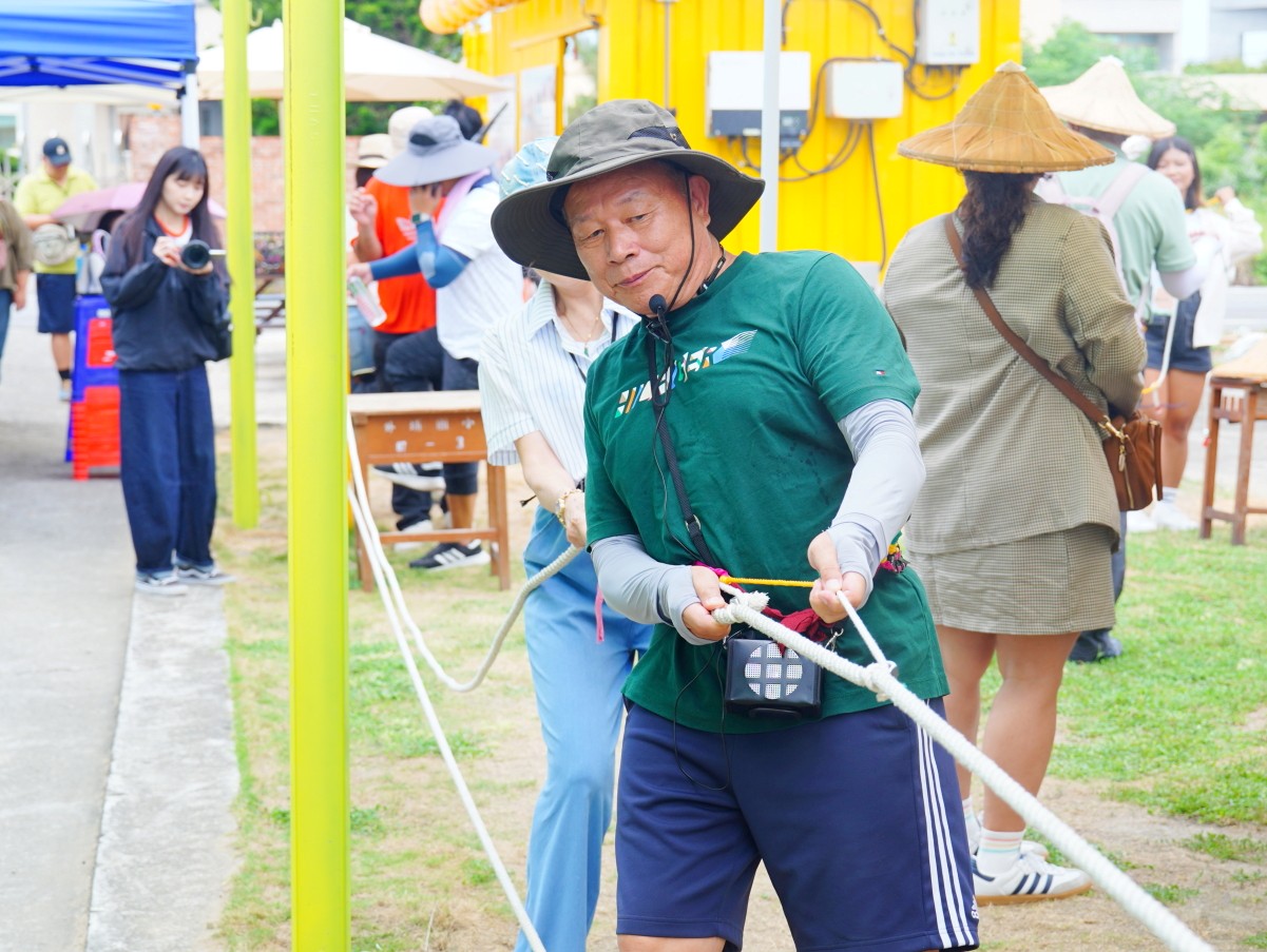 苗栗一日遊, 水尾社區, 湖東休閒農業區, 牽罟文化, 一夜干DIY, 海廢手作, 金工DIY, 農園採果體驗, 苗栗旅遊, 苗栗親子行程 苗栗一日遊, 水尾社區, 湖東休閒農業區, 牽罟文化, 一夜干DIY, 海廢手作, 金工DIY, 農園採果體驗, 苗栗旅遊, 苗栗親子行程