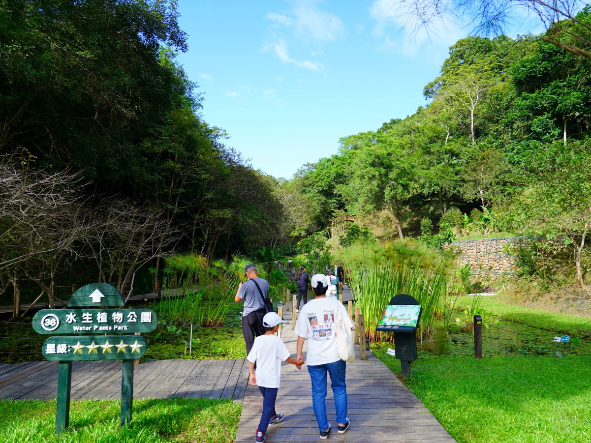 新竹綠世界生態農場,新竹親子景點,北埔一日遊,草泥馬互動區,綠世界門票,綠世界交通,綠世界蝴蝶館,北埔景點推薦 新竹綠世界生態農場,新竹親子景點,北埔一日遊,草泥馬互動區,綠世界門票,綠世界交通,綠世界蝴蝶館,北埔景點推薦