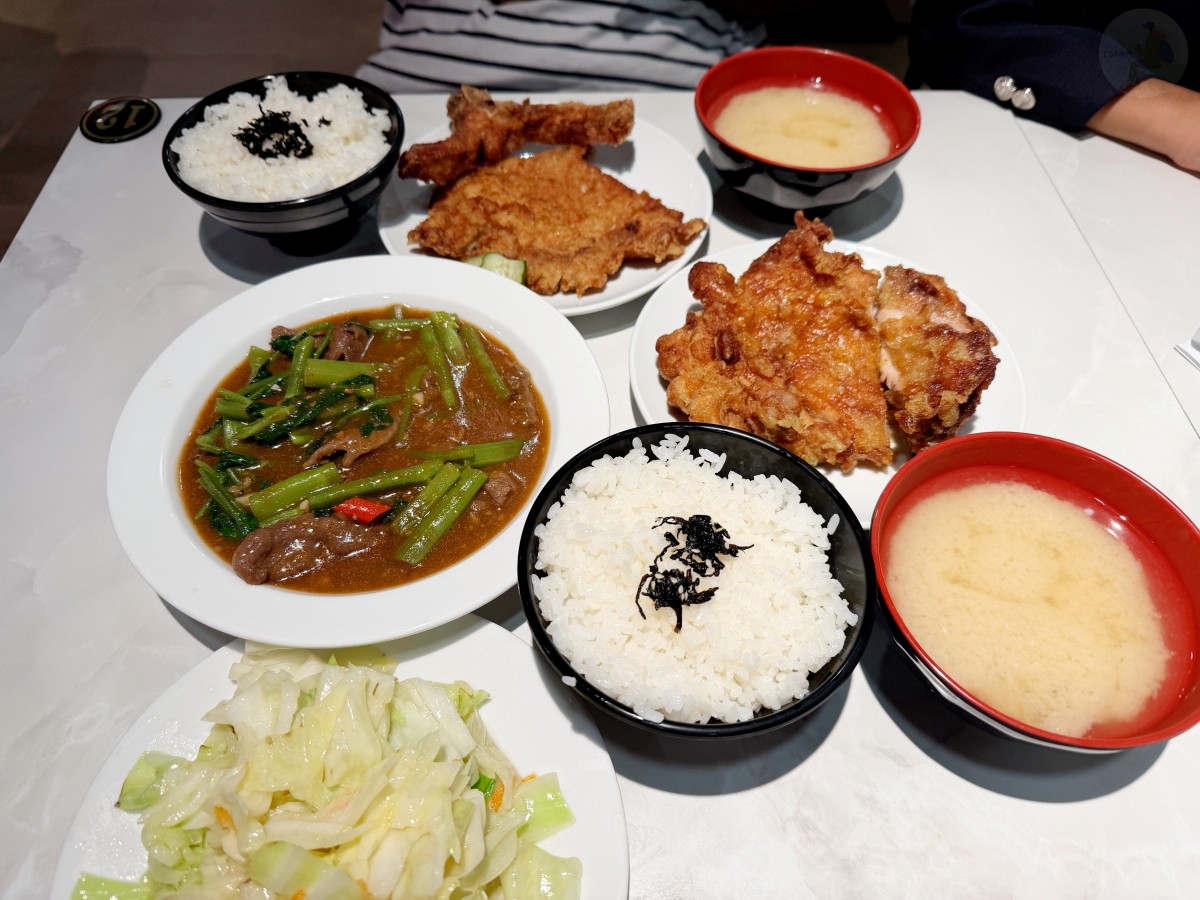 范記金之園草袋飯, 范記金之園草袋飯水湳店, 水湳美食, 台中草袋飯, 台中便當推薦, 台中排骨飯推薦, 台中外帶便當,范記金之園草袋飯菜單, 范記金之園草袋飯價格, 范記金之園草袋飯推薦, 范記金之園草袋飯評價, 范記金之園草袋飯必點, 范記金之園草袋飯排骨好吃嗎, 范記金之園草袋飯好吃嗎, 草袋飯是什麼, 台中排骨飯哪裡好吃, 水湳便當推薦, 水湳午餐推薦, 水湳外帶便當,台中北屯美食, 台中水湳美食, 水湳市場美食, 水湳中科便當, 水湳周邊美食, 台中國家歌劇院附近美食 范記金之園草袋飯, 范記金之園草袋飯水湳店, 水湳美食, 台中草袋飯, 台中便當推薦, 台中排骨飯推薦, 台中外帶便當,范記金之園草袋飯菜單, 范記金之園草袋飯價格, 范記金之園草袋飯推薦, 范記金之園草袋飯評價, 范記金之園草袋飯必點, 范記金之園草袋飯排骨好吃嗎, 范記金之園草袋飯好吃嗎, 草袋飯是什麼, 台中排骨飯哪裡好吃, 水湳便當推薦, 水湳午餐推薦, 水湳外帶便當,台中北屯美食, 台中水湳美食, 水湳市場美食, 水湳中科便當, 水湳周邊美食, 台中國家歌劇院附近美食