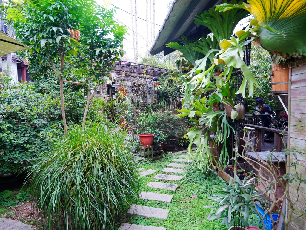 小半天咖啡館, 南投咖啡廳, 鹿谷咖啡, 南投親子景點, 小半天景點, 鹿谷鄉美食, 南投下午茶