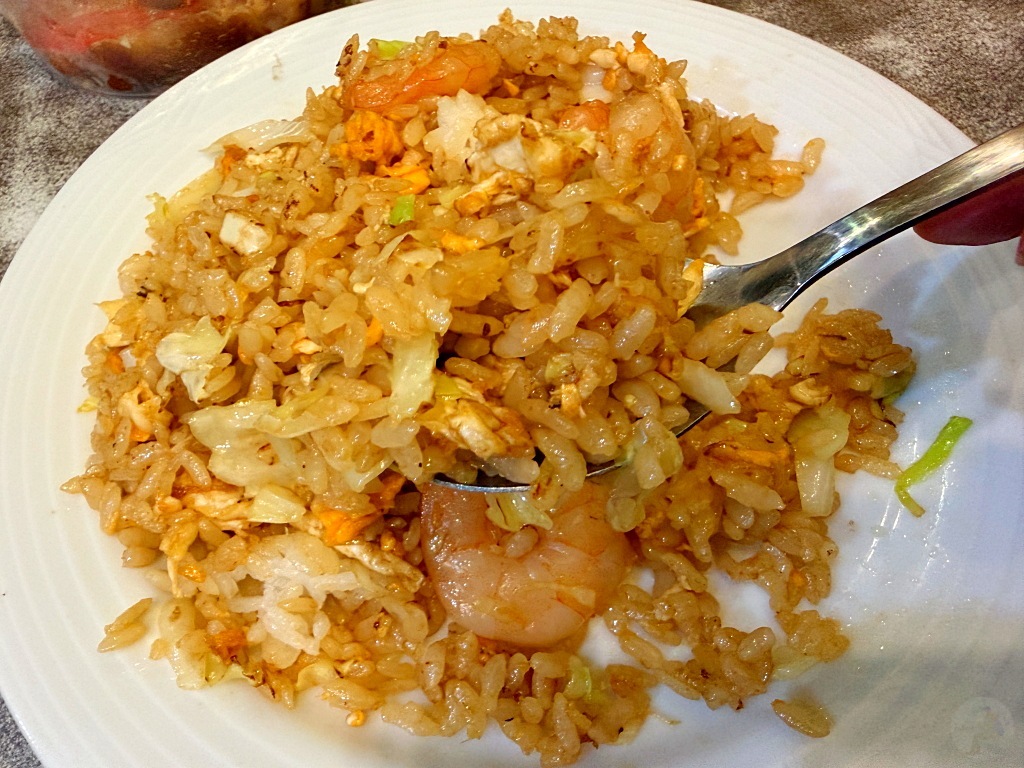 旅咖與愷愷超愛的潭子老地方蝦仁炒飯