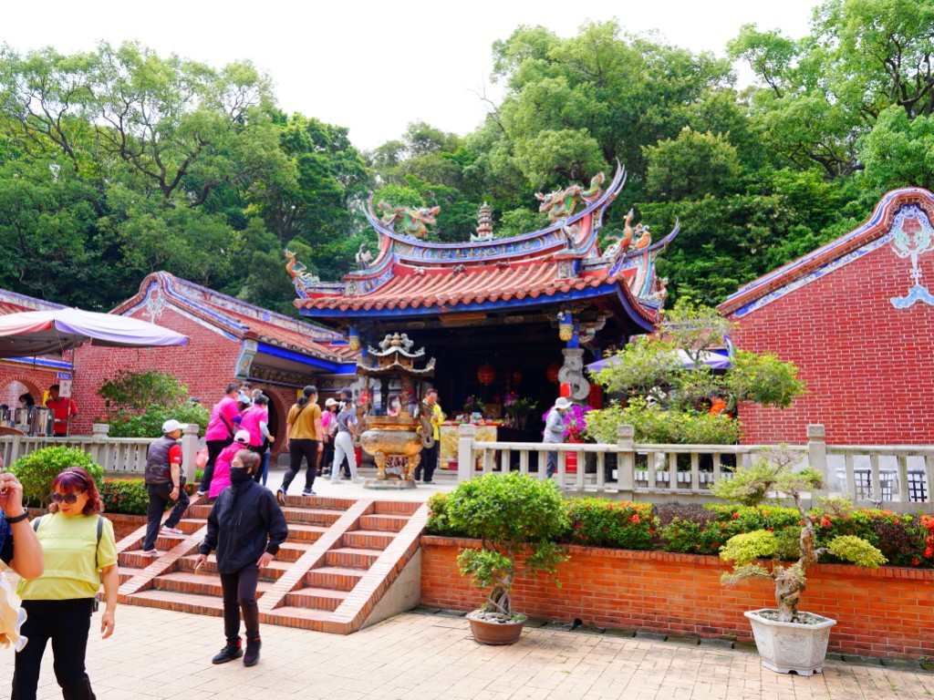 虎巖聽竹:虎山巖寺廟周邊秀麗風光