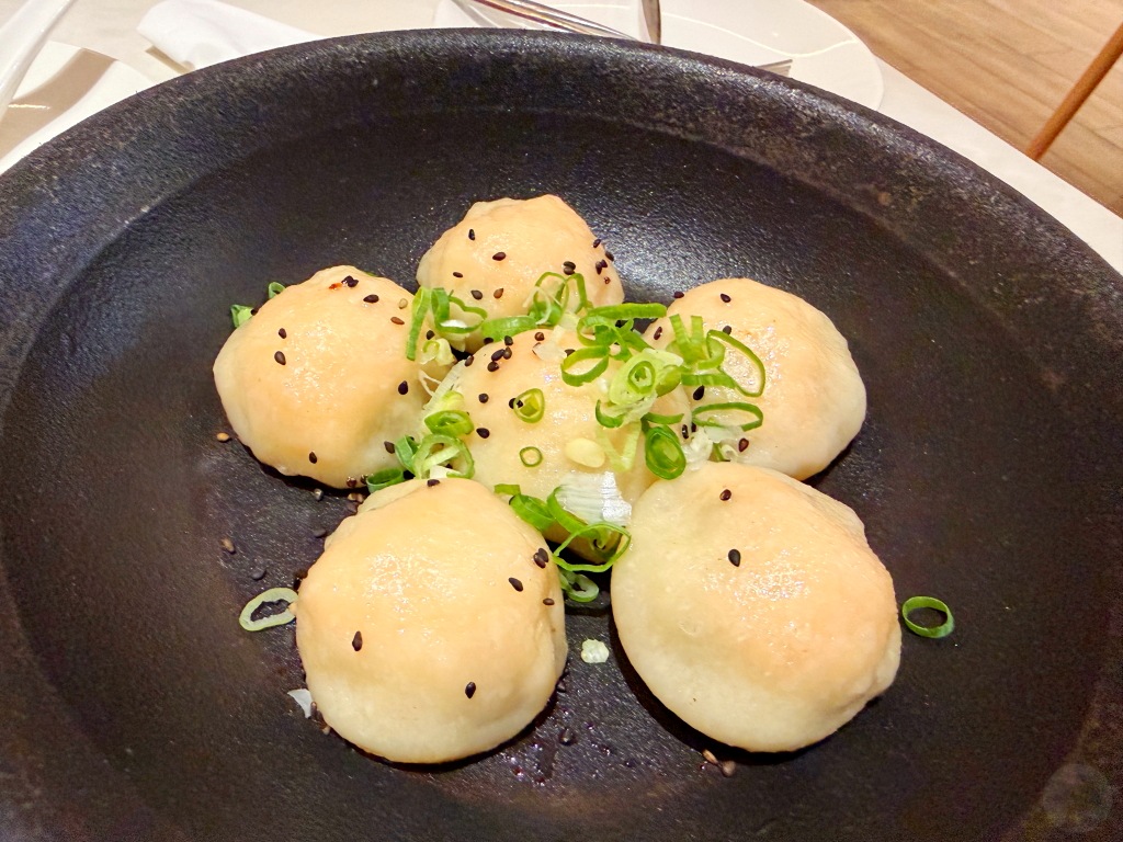 鮮蝦生煎湯包外觀